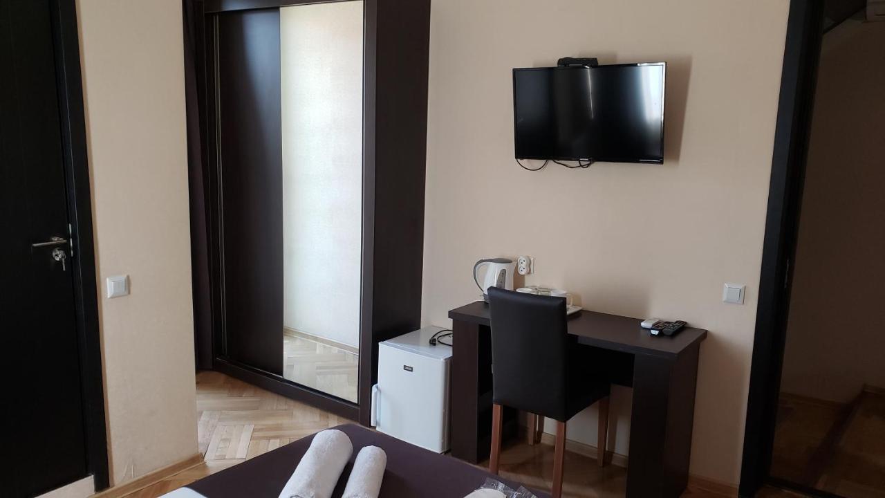 Family Guest House Tbilisi Exterior foto
