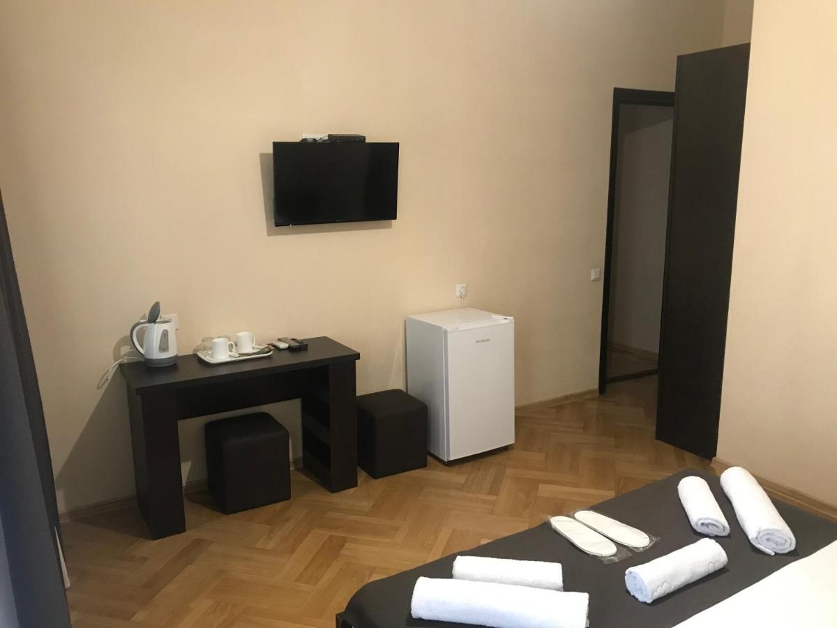 Family Guest House Tbilisi Exterior foto